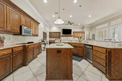 2349 Briar Court, Frisco, TX 75034 - Photo 4