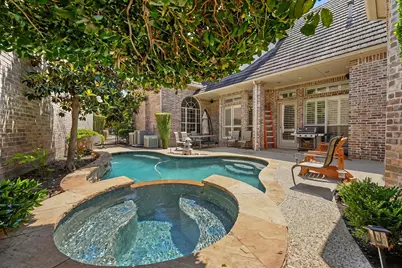 2349 Briar Court, Frisco, TX 75034 - Photo 12