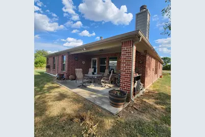 1209 Sherman Street, Tioga, TX 76271 - Photo 4