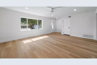 217 N 4th Street, Princeton, TX 75407 - Photo 6
