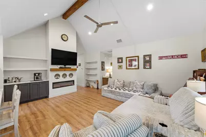 4930 Dry Creek Road, Sherman, TX 75092 - Photo 8