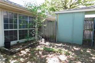 2204 Canterbury Ct, Denton, TX 76205 - Photo 22