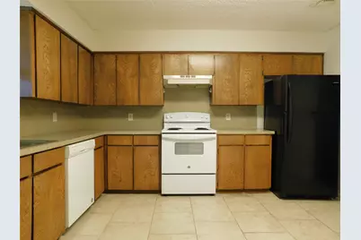 2204 Canterbury Court, Denton, TX 76205 - Photo 10