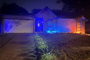 1224 Whittenburg Dr, Fort Worth, TX 76134 - Photo 2