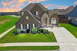 3204 Julian St, Mansfield, TX 76063 - Photo 4