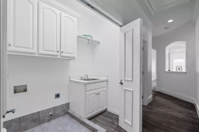4111 Buena Vista Street, Dallas, TX 75204 - Photo 26