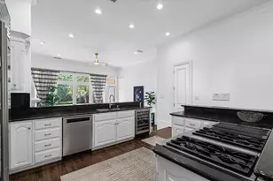 4111 Buena Vista St, Dallas, TX 75204 - Photo 12