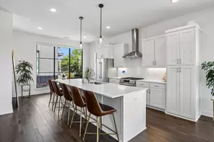 737 N Zang Blvd, Dallas, TX 75208 - Photo 8