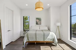 737 N Zang Blvd, Dallas, TX 75208 - Photo 16