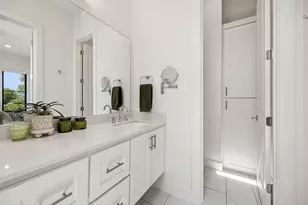 737 N Zang Blvd, Dallas, TX 75208 - Photo 18