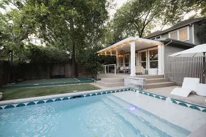 4710 Swiss Avenue, Dallas, TX 75204 - Photo 2