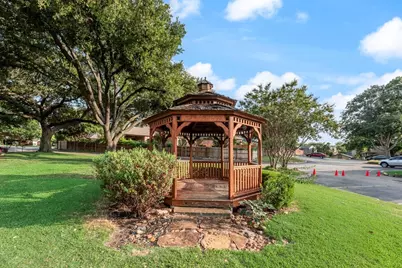 2714 Lakeview Lane, Carrollton, TX 75006 - Photo 26