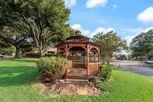 2714 Lakeview Ln, Carrollton, TX 75006 - Photo 26