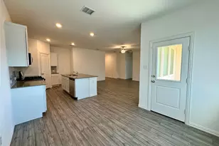 7905 Marsh Ln, McKinney, TX 75071 - Photo 4