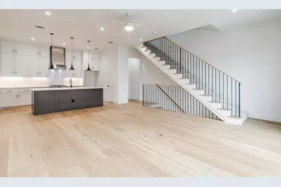 135 Thornton Street, Arlington, TX 76013 - Photo 2