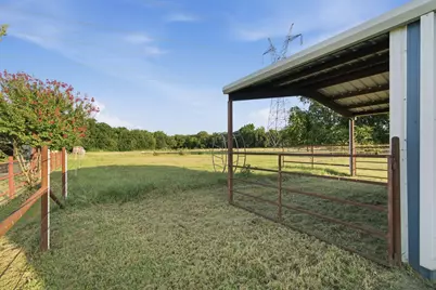 148 Fossil Rock Drive, Azle, TX 76020 - Photo 32