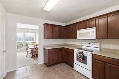 812 Cayotillo Street, Lancaster, TX 75146 - Photo 6