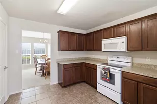 812 Cayotillo St., Lancaster, TX 75146 - Photo 6