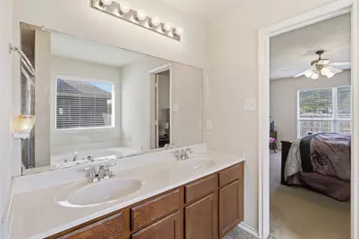 812 Cayotillo Street, Lancaster, TX 75146 - Photo 16