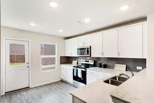 405 Glendale Rd, Van Alstyne, TX 75495 - Photo 12
