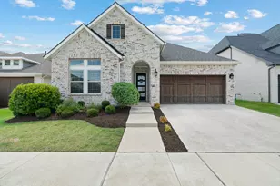 1821 Stonewall Rd, Argyle, TX 76226 - Photo 2