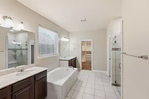 2208 Gregory Creek Dr, Little Elm, TX 75068 - Photo 14