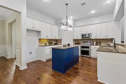 7975 Bishop Drive, Frisco, TX 75036 - Photo 6