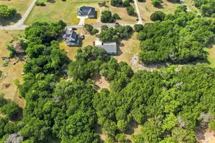 125 Deer Shadow Cir, Whitney, TX 76692 - Photo 30