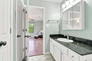 125 Deer Shadow Cir, Whitney, TX 76692 - Photo 16