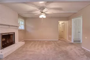 938 Nature Dr, Duncanville, TX 75116 - Photo 16