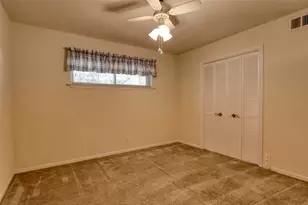 938 Nature Dr, Duncanville, TX 75116 - Photo 22
