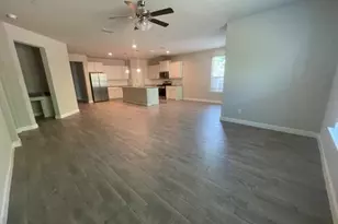 2607 Golden Bell Dr, Glenn Heights, TX 75154 - Photo 4