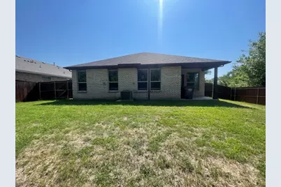 2607 Golden Bell Drive, Glenn Heights, TX 75154 - Photo 2
