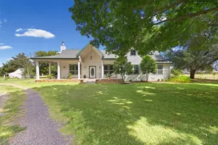 1372 Greathouse Rd, Waxahachie, TX 75167 - Photo 2