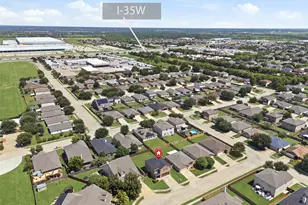 612 Lazy Crest Dr, Fort Worth, TX 76140 - Photo 38