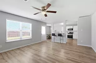 612 Lazy Crest Dr, Fort Worth, TX 76140 - Photo 8