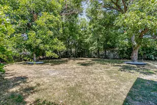 2704 W Biddison St, Fort Worth, TX 76109 - Photo 24
