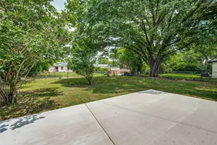 4401 Forbes St, Fort Worth, TX 76105 - Photo 22