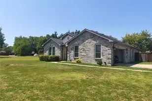 3027 Ames Rd, Lancaster, TX 75134 - Photo 2