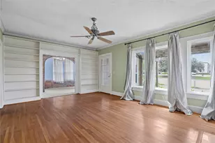 2625 S University Dr, Fort Worth, TX 76109 - Photo 4