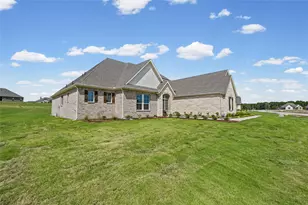 705 Water Side Dr, Van Alstyne, TX 75495 - Photo 4