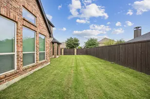 501 Winehart St, Lewisville, TX 75056 - Photo 40