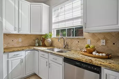1600 Shadywood Lane, Flower Mound, TX 75028 - Photo 24