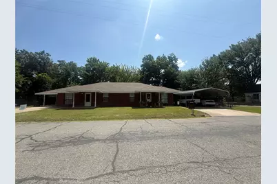 600 & 602 Cedar Street, Bonham, TX 75418 - Photo 2
