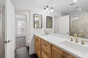2143 Kessler Ct, Dallas, TX 75208 - Photo 24