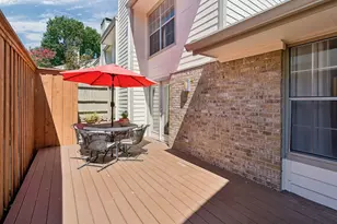 2143 Kessler Ct, Dallas, TX 75208 - Photo 24