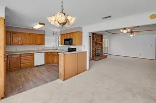 600 Lyndon Dr, Woodway, TX 76712 - Photo 10
