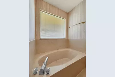 600 Lyndon Drive, Woodway, TX 76712 - Photo 16