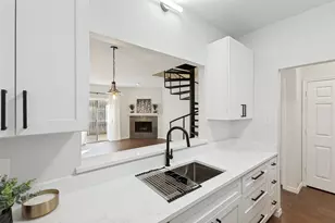 5701 Gaston Ave, Dallas, TX 75214 - Photo 2
