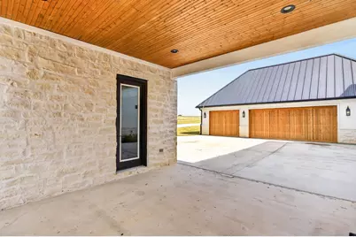 536 Royal Santana Run, Weatherford, TX 76087 - Photo 4